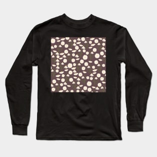 Chamomile flowers pattern Long Sleeve T-Shirt